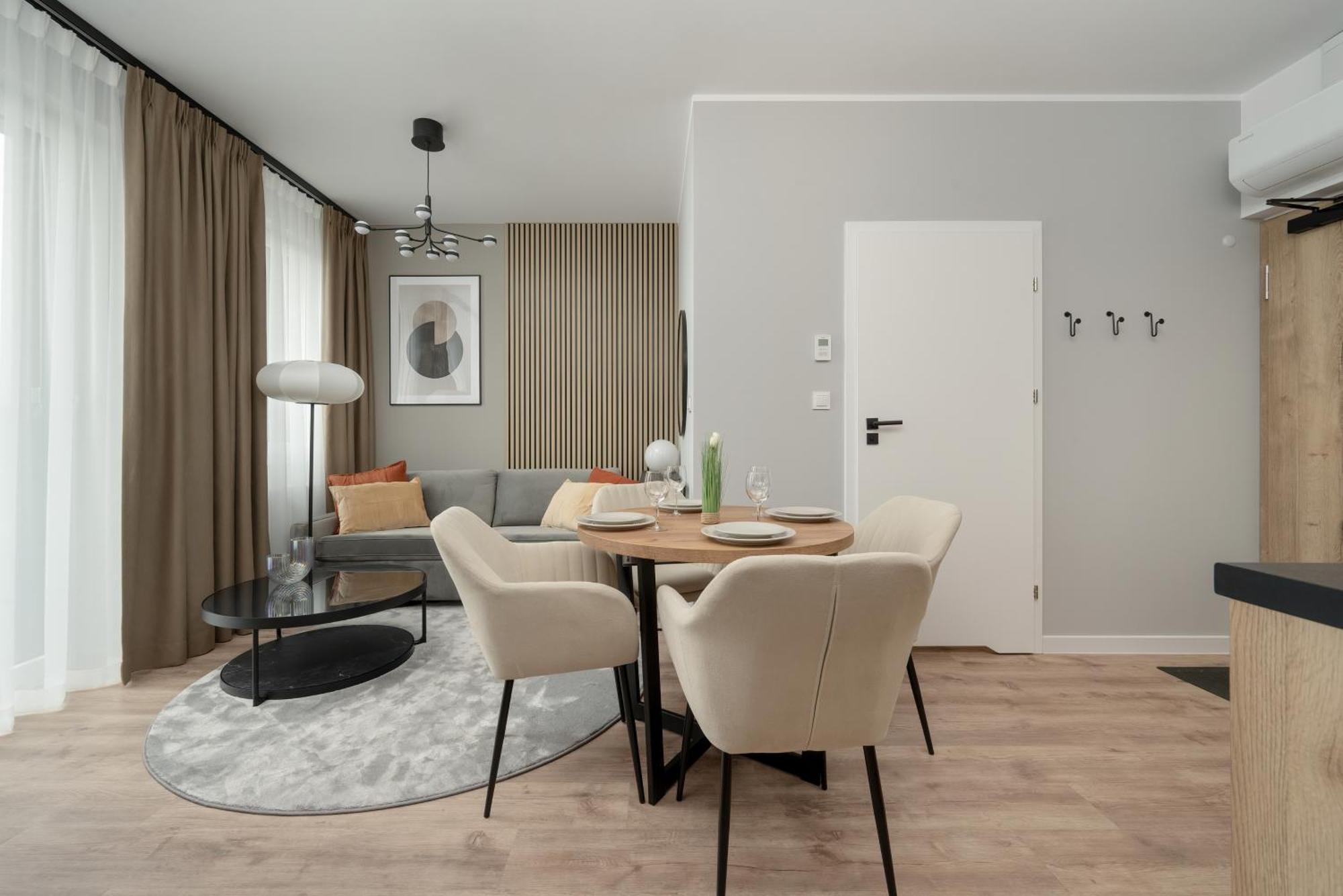 Apartamenty Zwycieska Z Klimatyzacja, Free Garage Wroclaw By Noclegi Renters Exterior foto